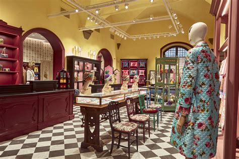 giardini gucci firenze|Gucci garden shop.